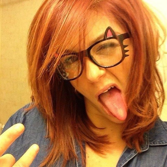 Meet your Posher, Julia - Picture 5 of 14